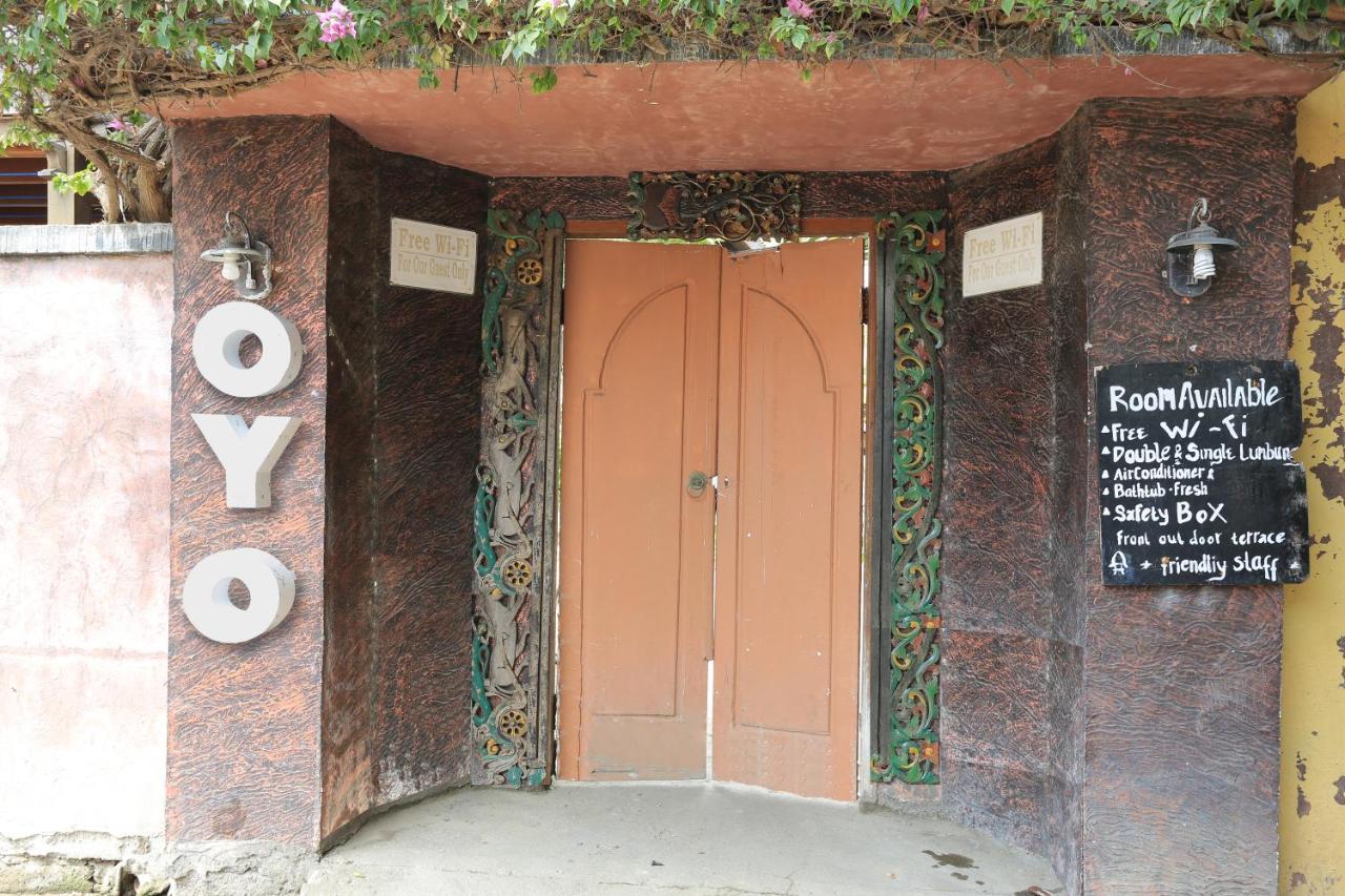 Hotel Oyo 1365 Sunrise Lumbung Gili Trawangan Exterior foto