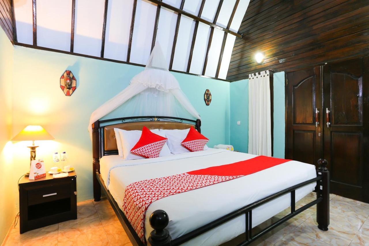 Hotel Oyo 1365 Sunrise Lumbung Gili Trawangan Exterior foto