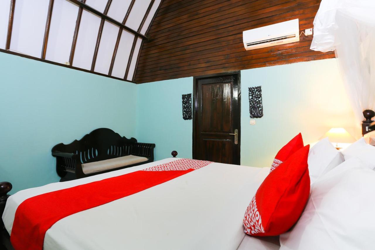 Hotel Oyo 1365 Sunrise Lumbung Gili Trawangan Exterior foto