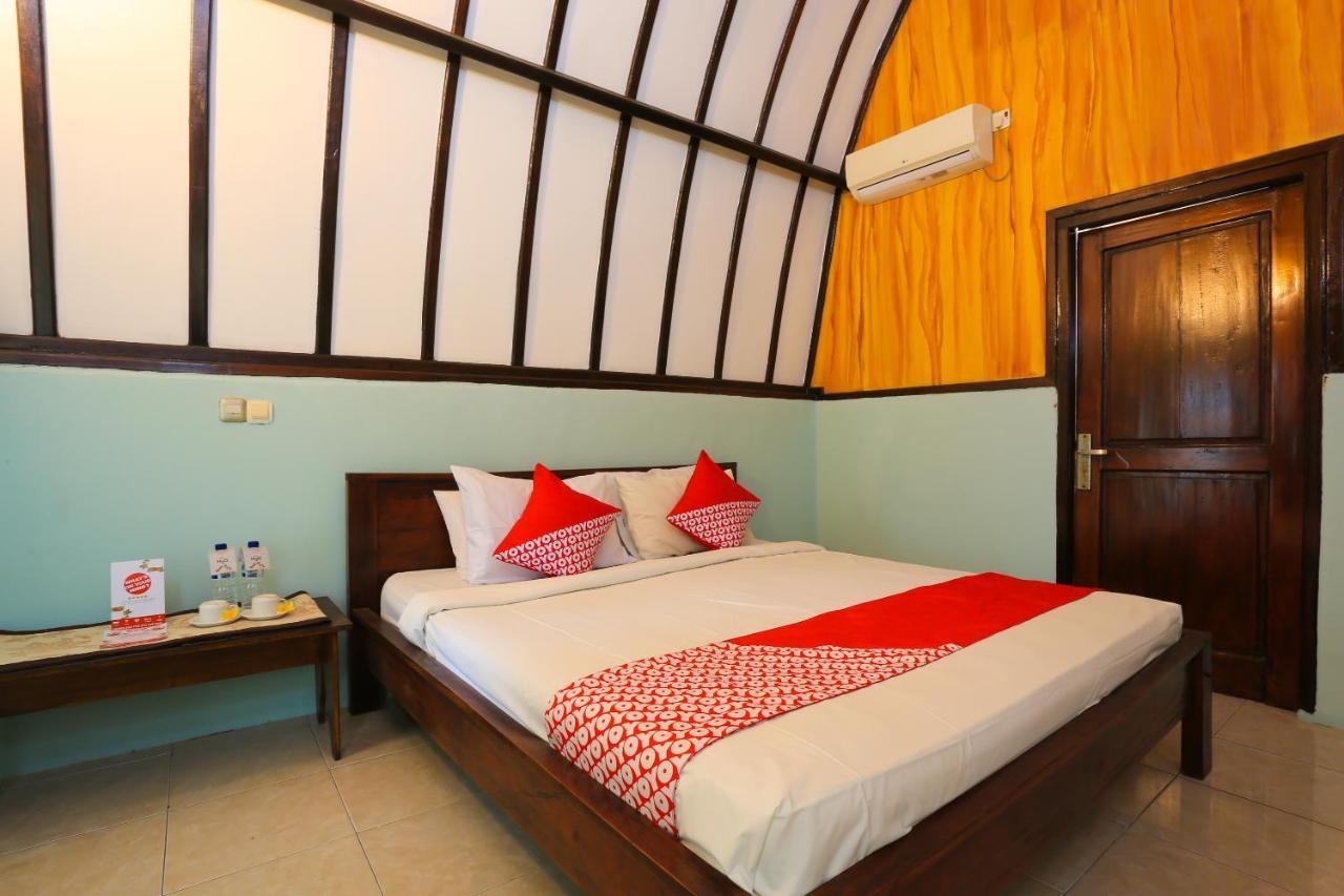 Hotel Oyo 1365 Sunrise Lumbung Gili Trawangan Exterior foto
