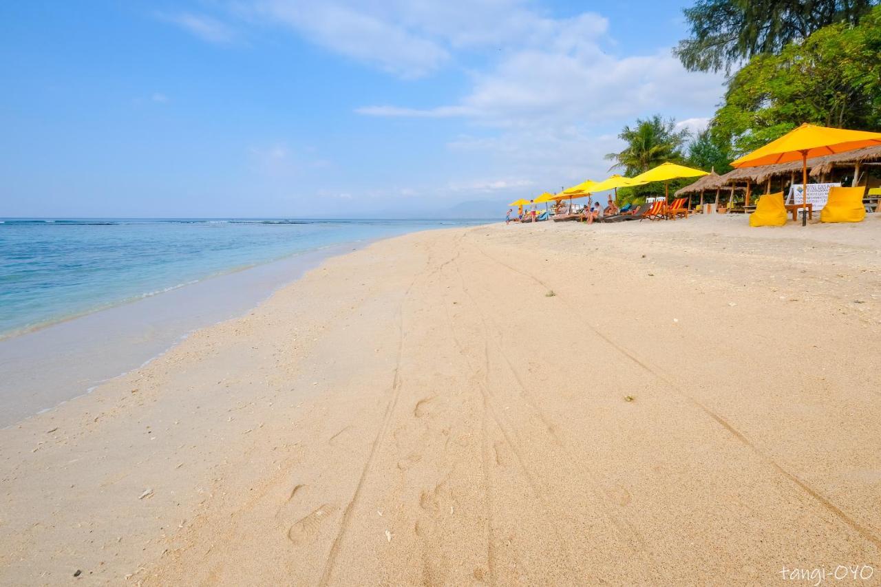 Hotel Oyo 1365 Sunrise Lumbung Gili Trawangan Exterior foto